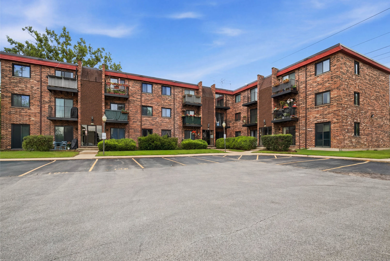 1791 West Algonquin Road, Unit 3A Mount Prospect, IL 60056 - Photo 1 of 16