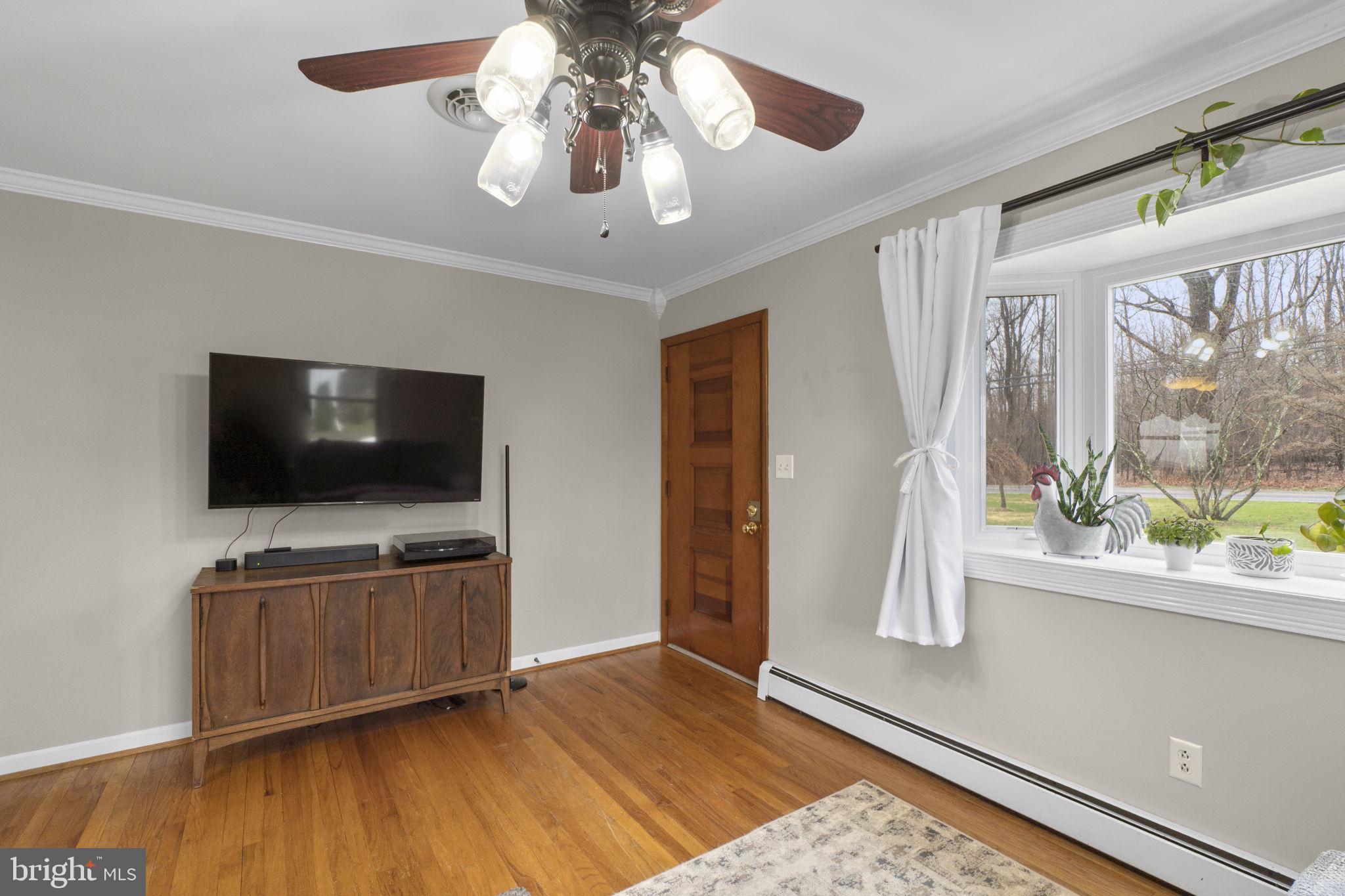 2307 Coon Club Road Westminster, MD 21157 - Photo 7 of 43