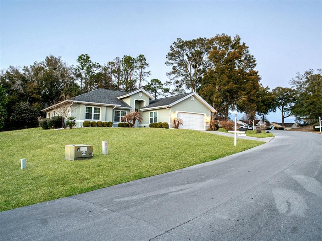 8769 Southwest 108th Street Ocala, FL 34481 - Photo 44 of 54