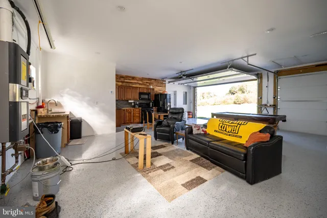 $282,500 | 72 Kisner Road, Friendsville, MD 21531