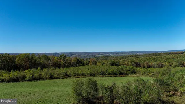 $282,500 | 72 Kisner Road, Friendsville, MD 21531