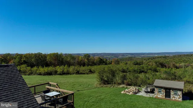 $282,500 | 72 Kisner Road, Friendsville, MD 21531