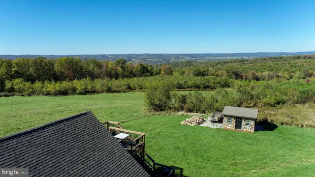 $282,500 | 72 Kisner Road, Friendsville, MD 21531