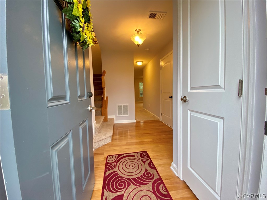 13349 Diamond Ridge Drive Midlothian, VA 23112 - Photo 4 of 41 Gallery Image 4