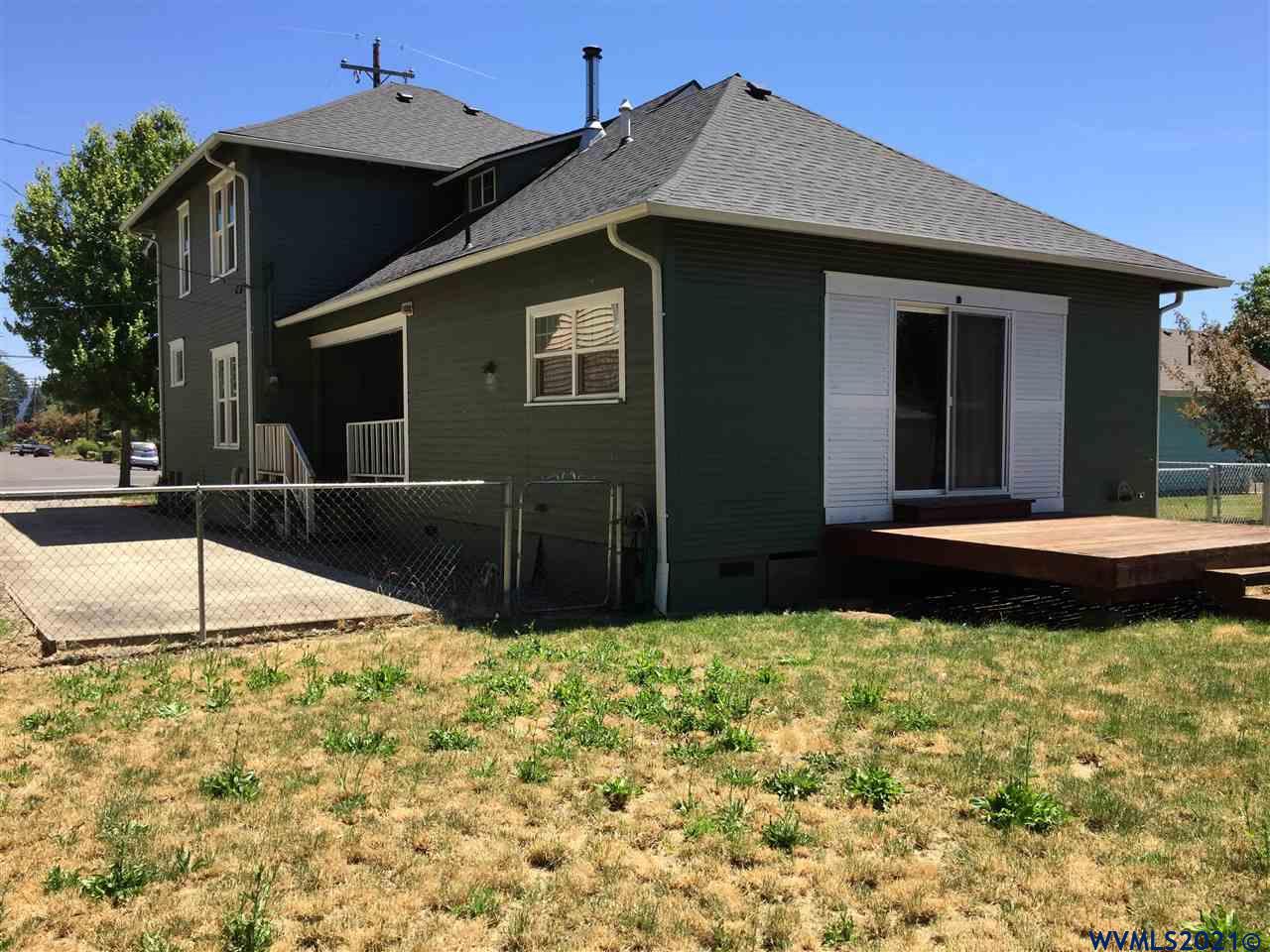 220 South Gun Club Road Independence, OR 97351 - Photo 9 of 31 Gallery Image 9