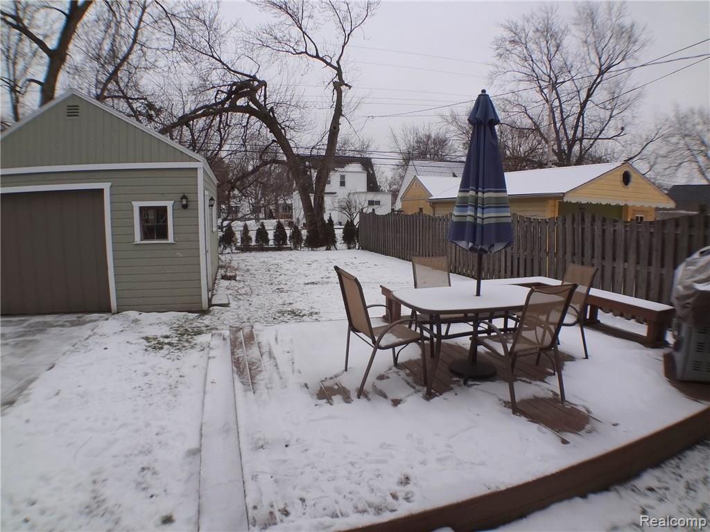 929 Cambridge Road Berkley, MI 48072 - Photo 18 of 18