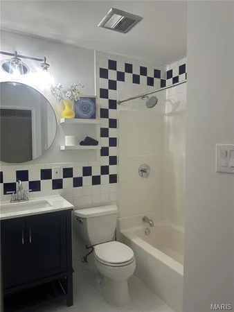 $329,900 | 11768 Parish Drive, Bridgeton, MO 63044