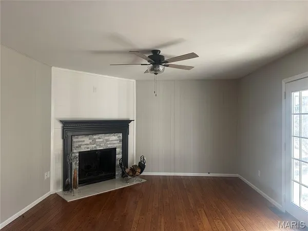 $329,900 | 11768 Parish Drive, Bridgeton, MO 63044