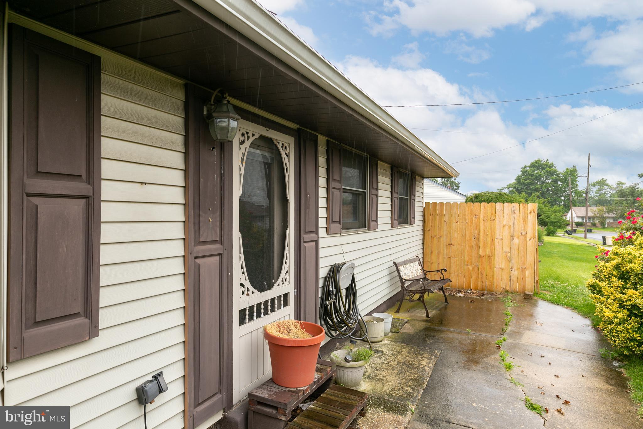 438 Wayne Road Bellmawr, NJ 08031 - Photo 5 of 33