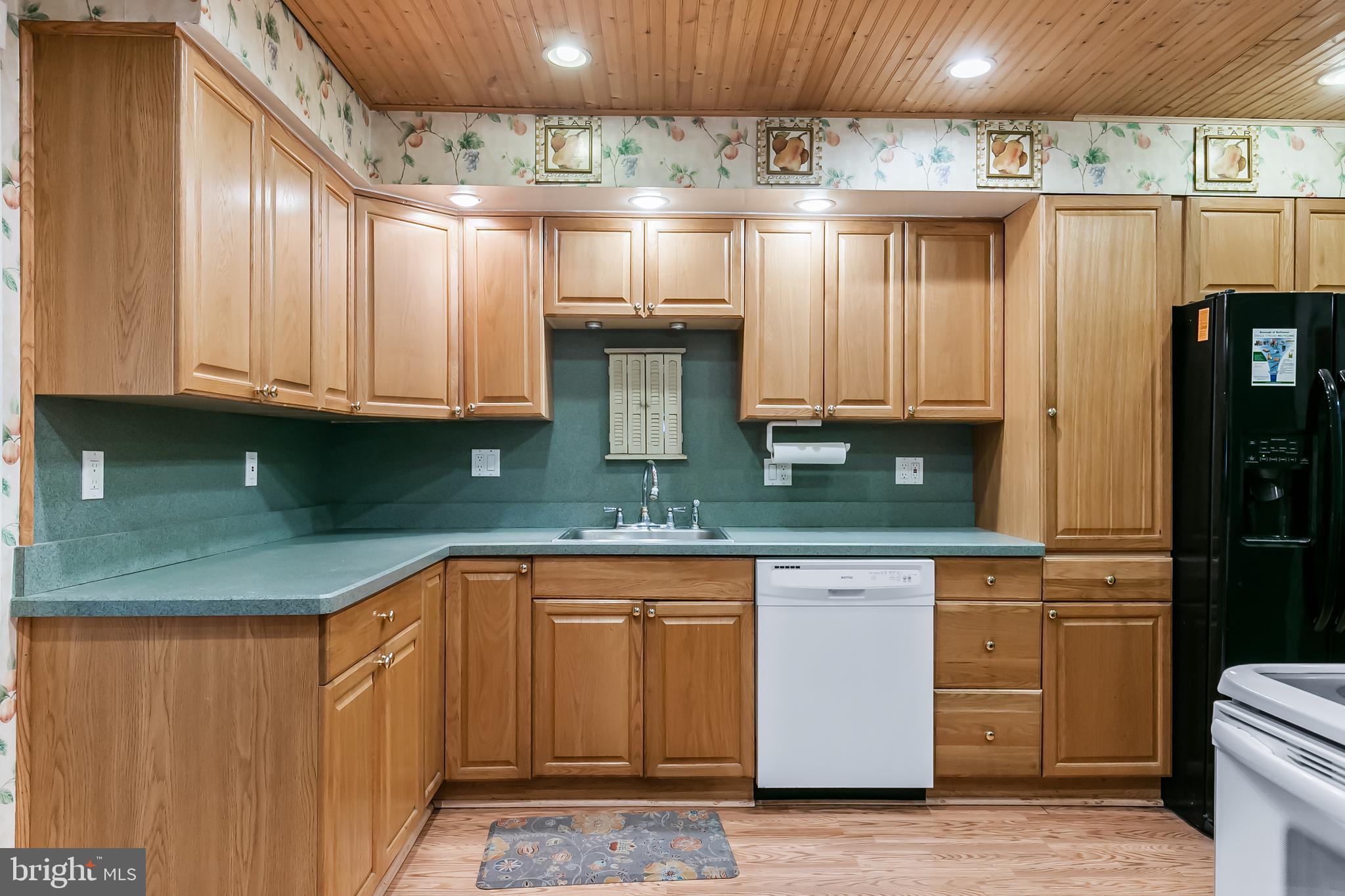 438 Wayne Road Bellmawr, NJ 08031 - Photo 10 of 33