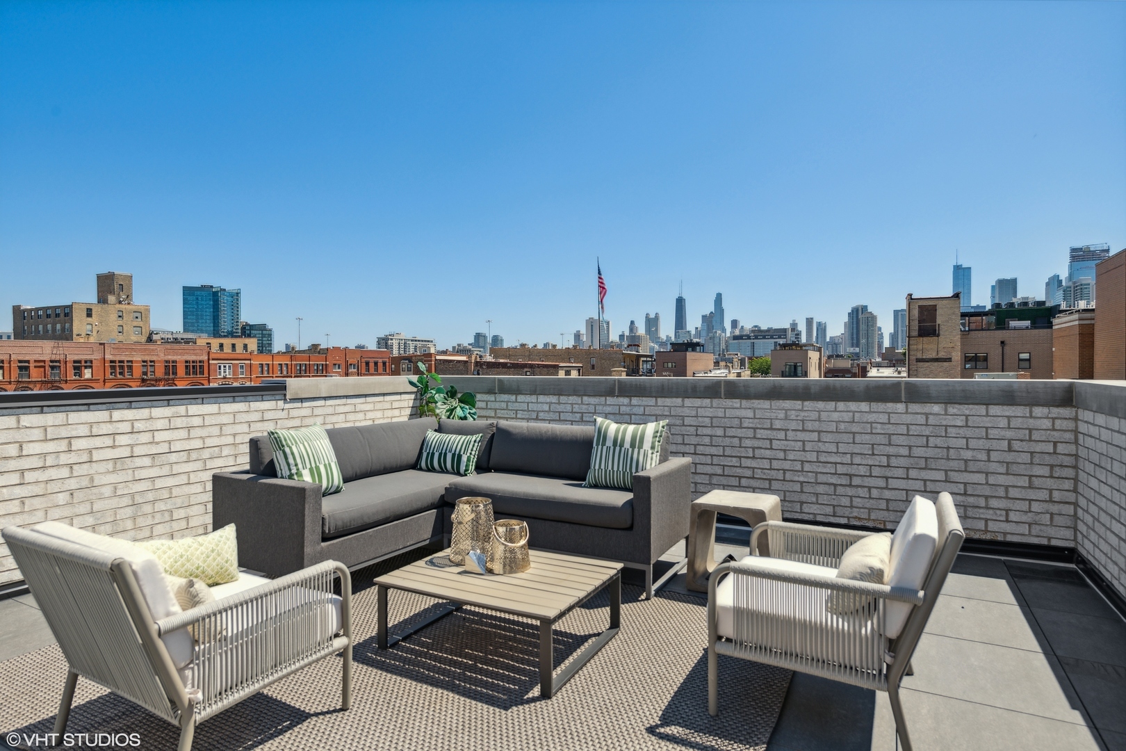 450 North Racine Avenue, Unit 2 Chicago, IL 60642 - Photo 22 of 23