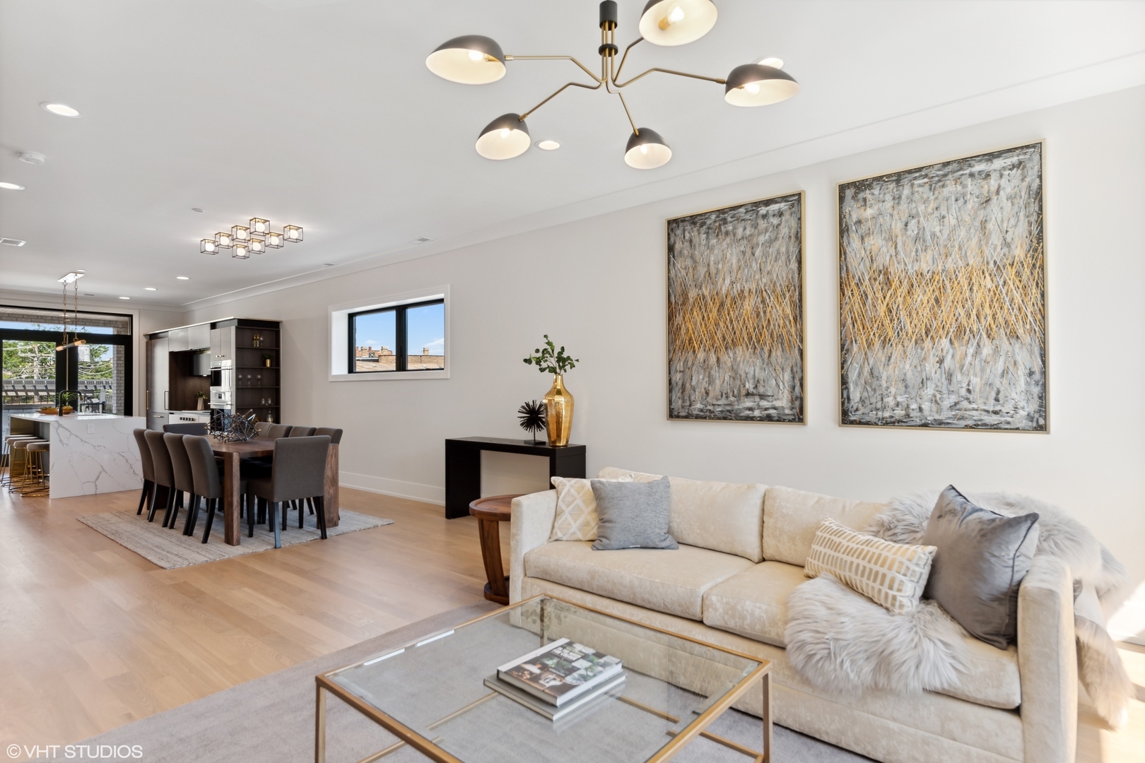 450 North Racine Avenue, Unit 2 Chicago, IL 60642 - Photo 4 of 23