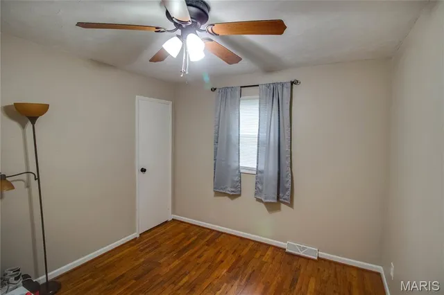 $159,900 | 155 Roberts Street, Jerseyville, IL 62052