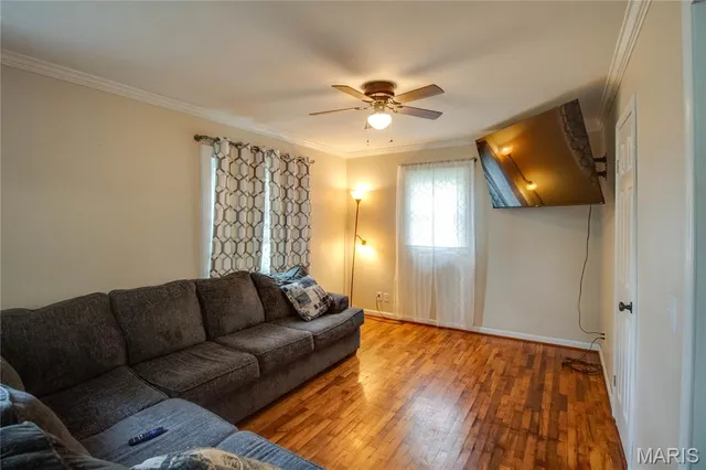 $159,900 | 155 Roberts Street, Jerseyville, IL 62052