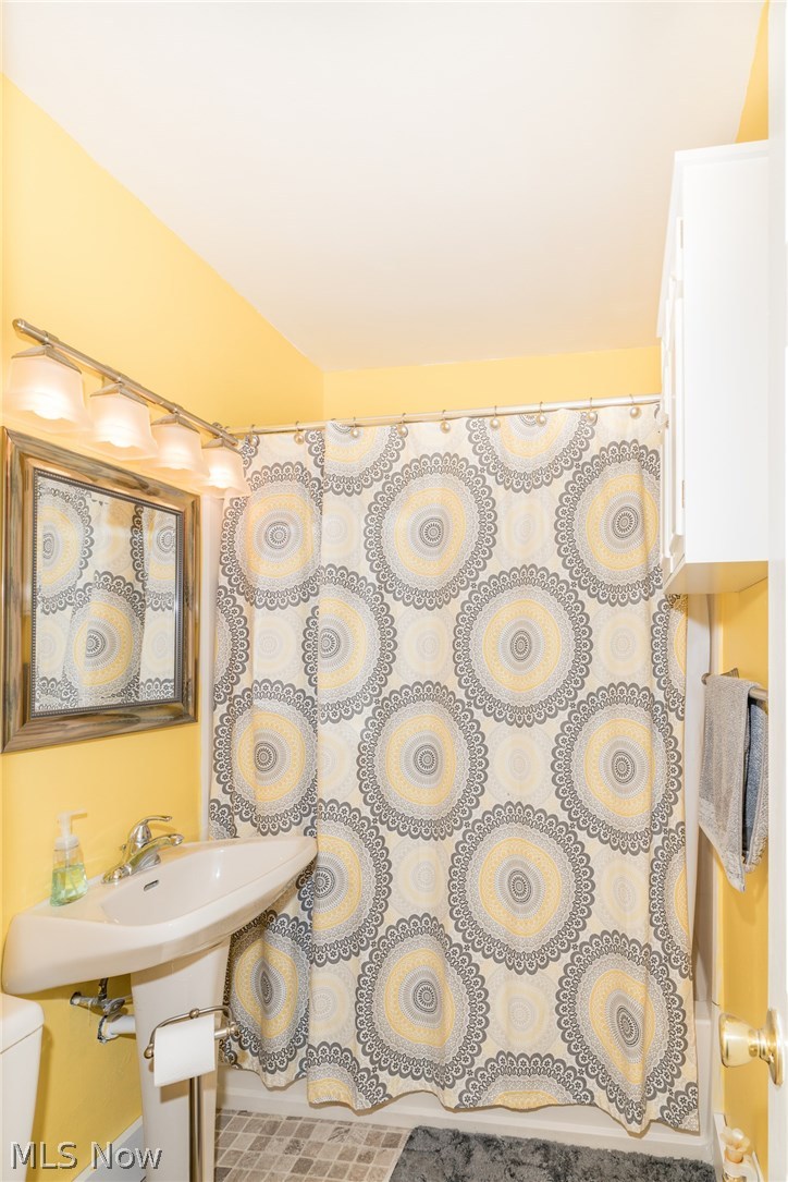 1047 West College Road Alliance, OH 44601 - Photo 20 of 25 Gallery Image 20