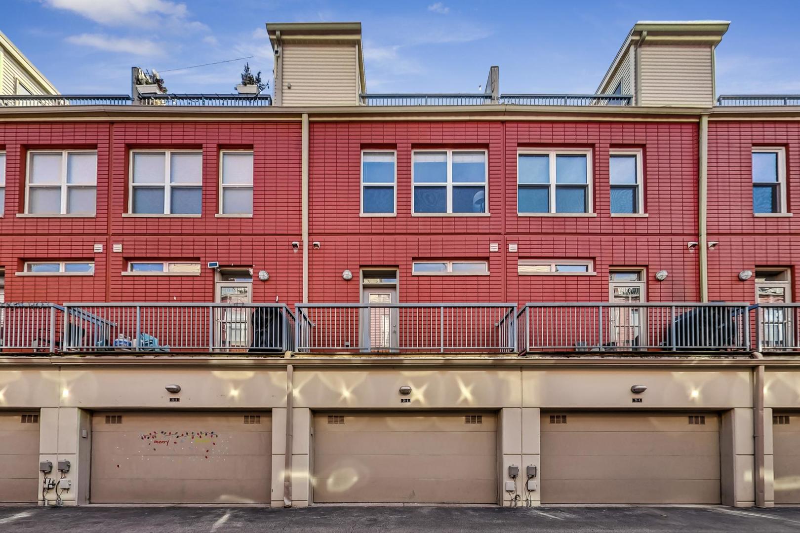 26 South Aberdeen Street, Unit 5 Chicago, IL 60607 - Photo 1 of 37 Gallery Image 1