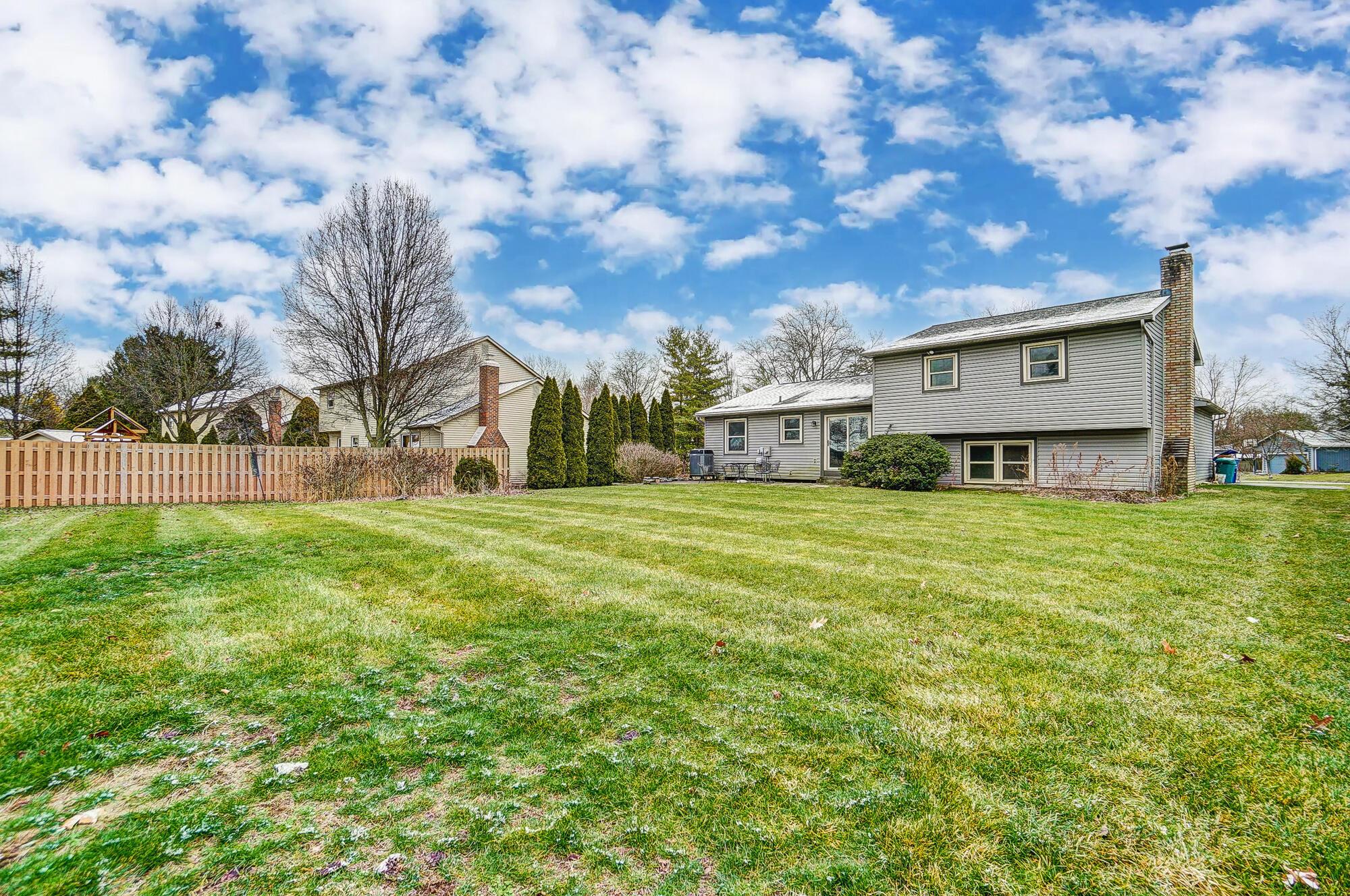 91 Lawrence Road Westerville, OH 43081 - Photo 50 of 50 060