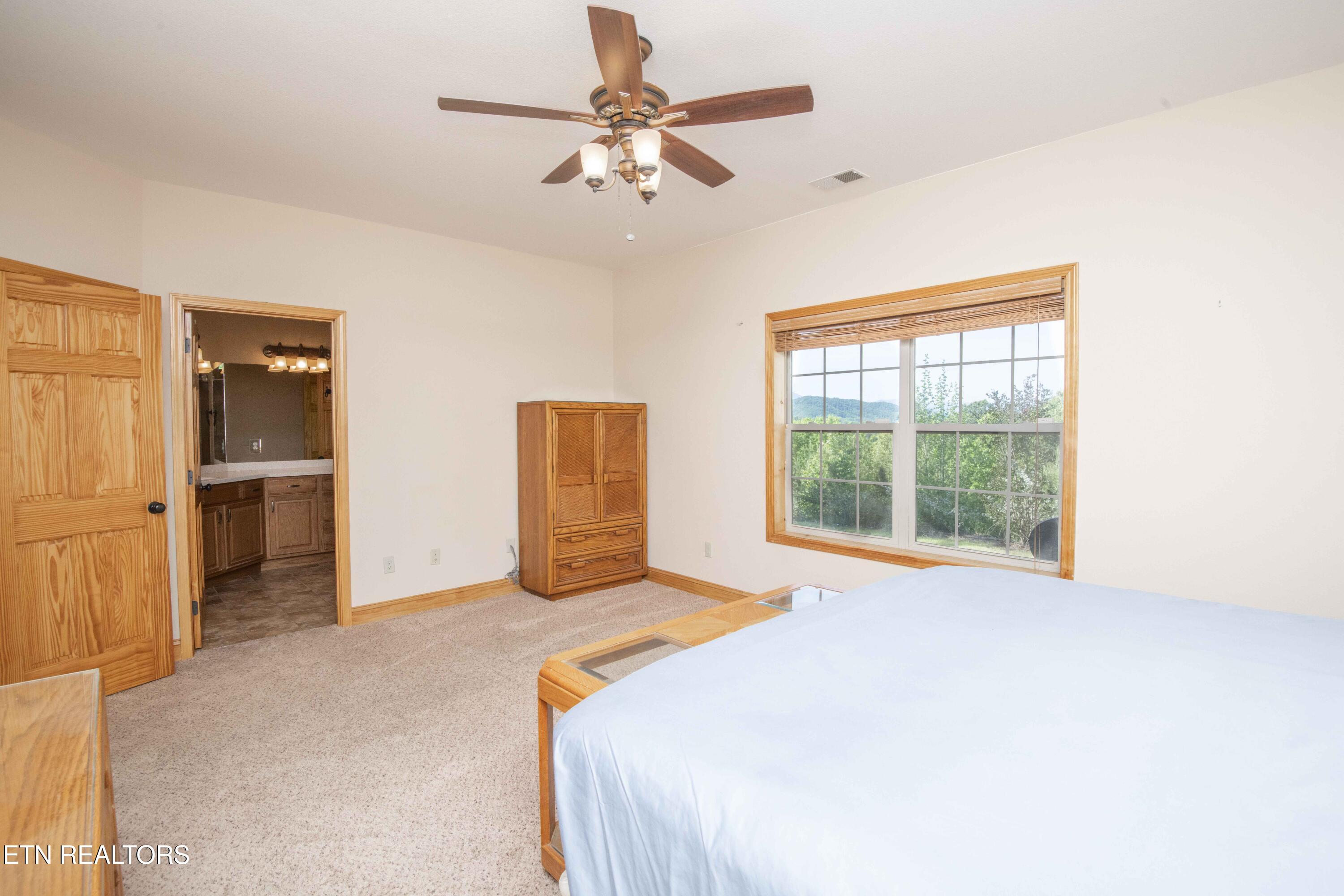 1033 Shell Mountain Road Sevierville, TN 37876 - Photo 45 of 60 master bed 3_1