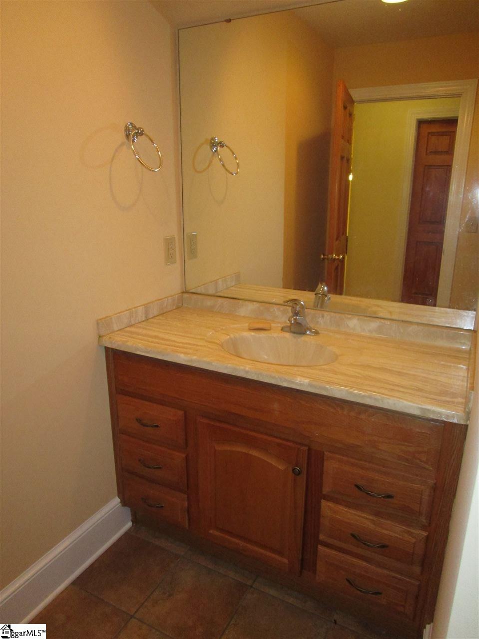 543 Murdock Road Due West, SC 29639 - Photo 16 of 35 Gallery Image 16