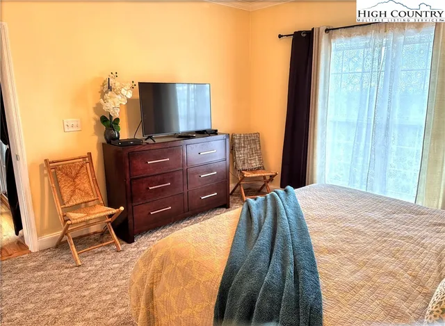 $390,000 | 3441 Beech Mountain Parkway, Unit A4, Beech Mountain, NC 28604