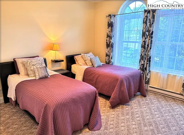 $390,000 | 3441 Beech Mountain Parkway, Unit A4, Beech Mountain, NC 28604