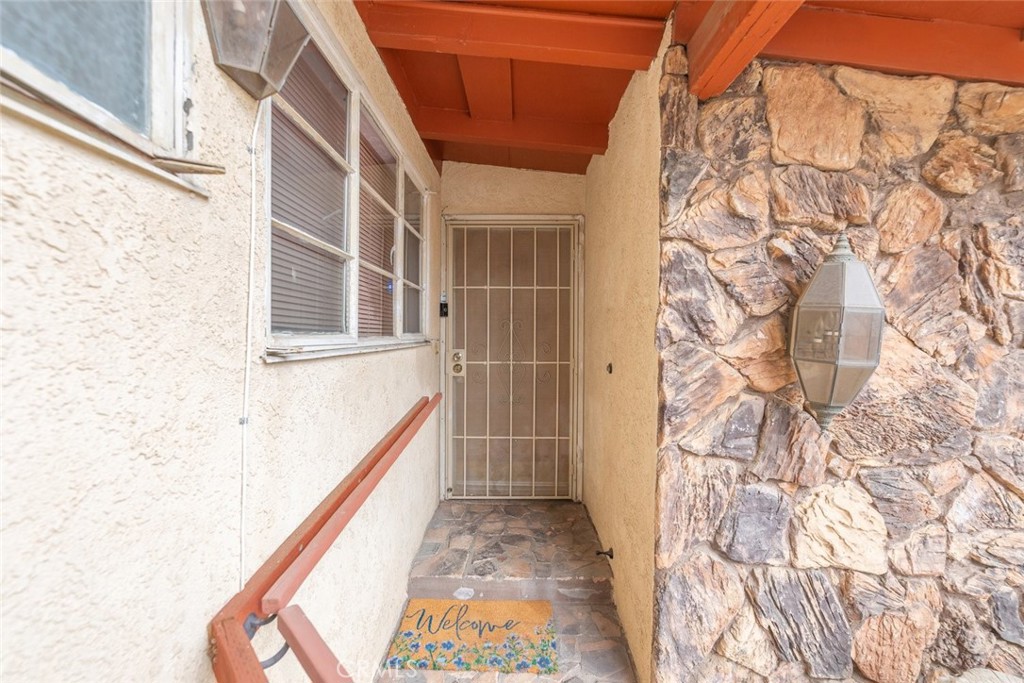 40640 Pixie Lane Hemet, CA 92544 - Photo 11 of 34