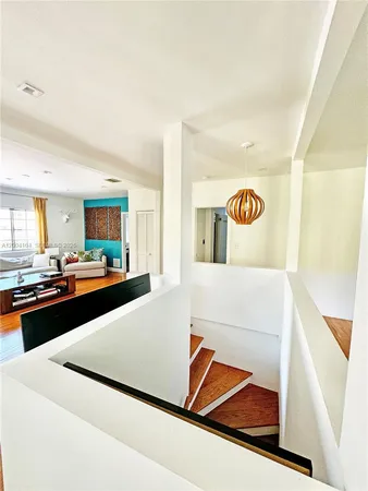 $10,000 | 840 Lenox Avenue, Unit 2, Miami Beach, FL 33139