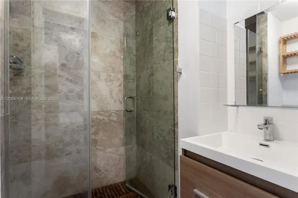 $10,000 | 840 Lenox Avenue, Unit 2, Miami Beach, FL 33139