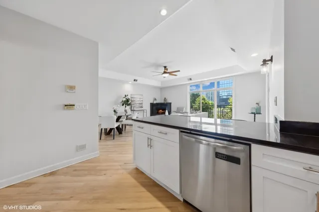 $3,750 | 820 West Hubbard Street, Unit 4, Chicago, IL 60642