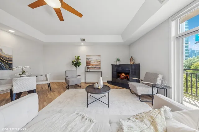 $3,750 | 820 West Hubbard Street, Unit 4, Chicago, IL 60642