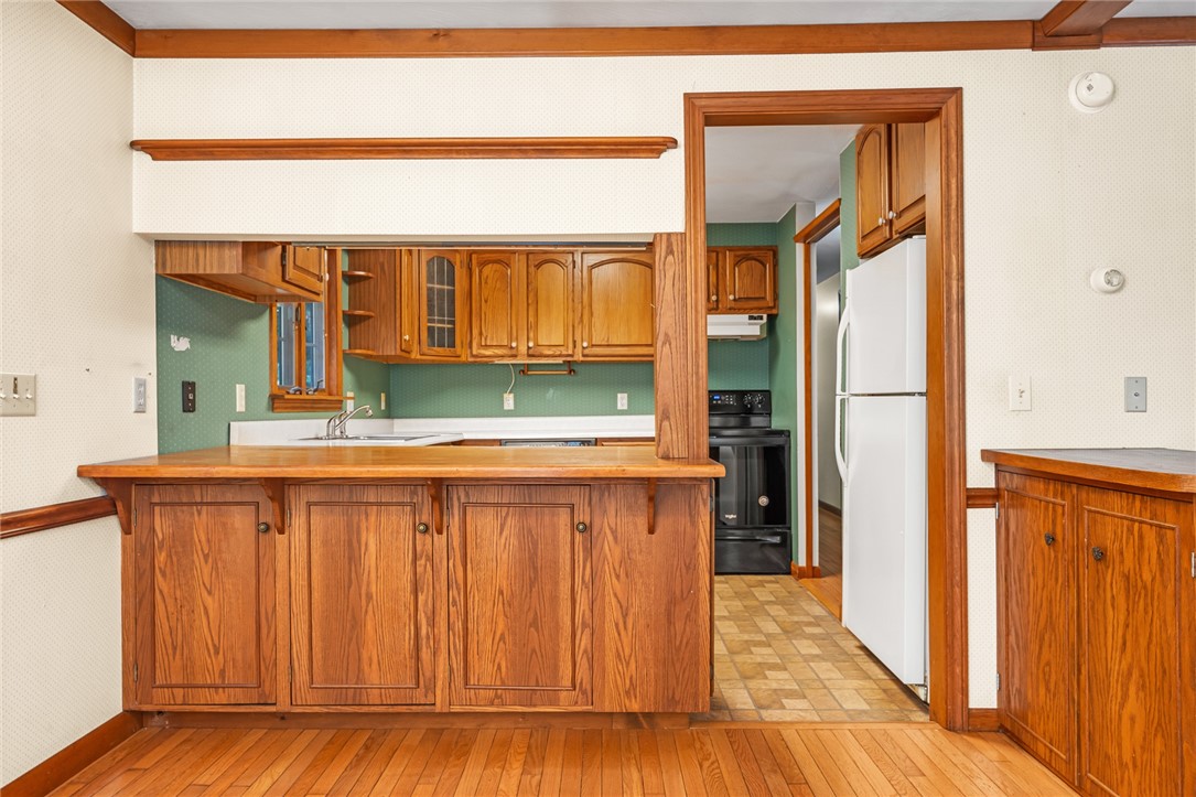 590 Shannock Road South Kingstown, RI 02879 - Photo 11 of 30