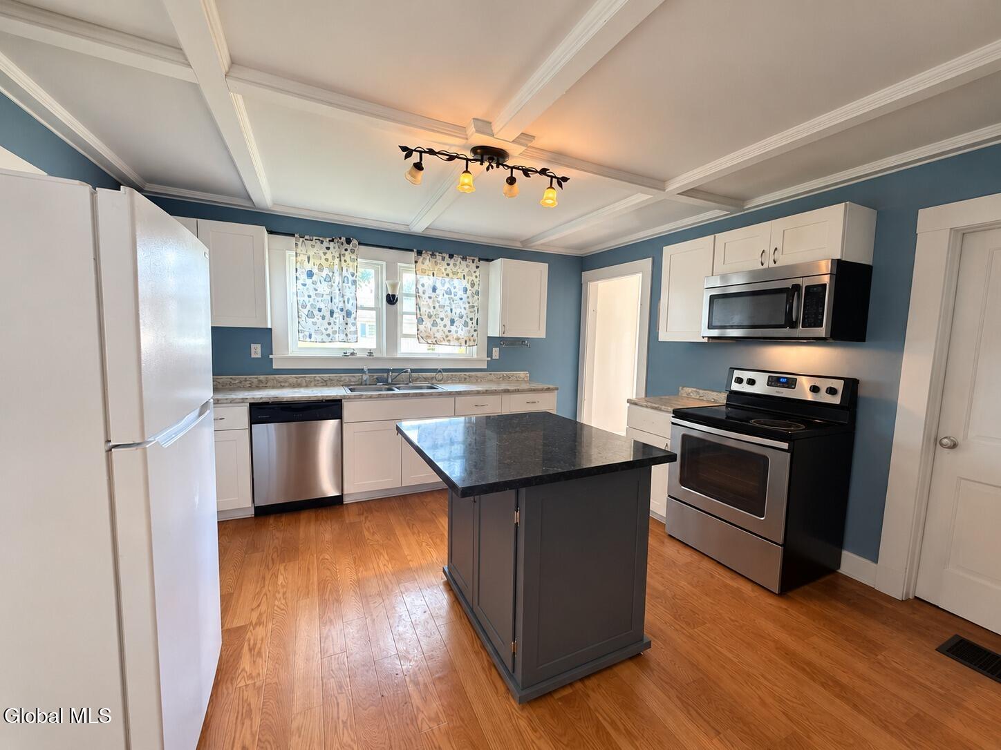 6 Lincoln Street Granville, NY 12832 - Photo 5 of 15 WhatsApp Image 2026-09-04 at 11.35.27 AM