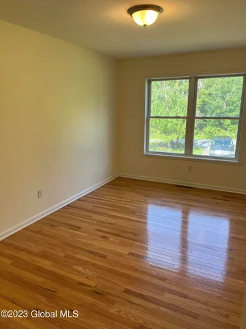 $1,950 | 202 North Nassau Road, Unit 1, Averill Park, NY 12018