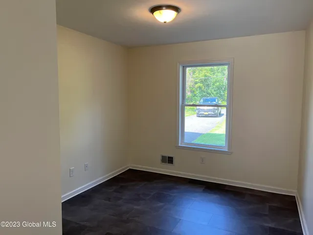 $1,950 | 202 North Nassau Road, Unit 1, Averill Park, NY 12018