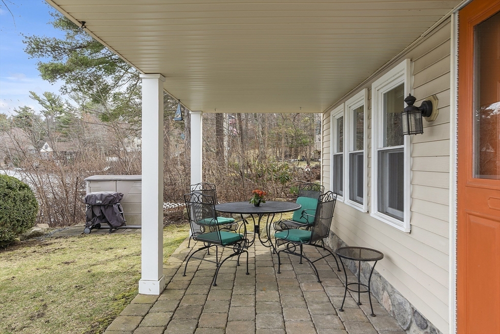 2 Bumpy Lane Methuen, MA 01844 - Photo 19 of 32