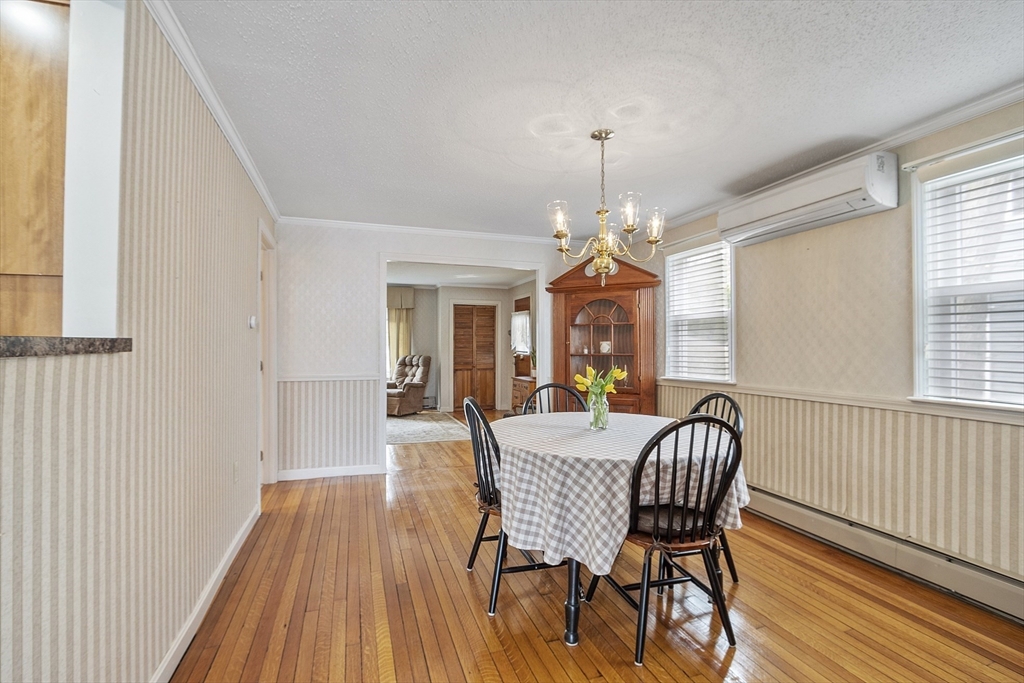 2 Bumpy Lane Methuen, MA 01844 - Photo 7 of 32