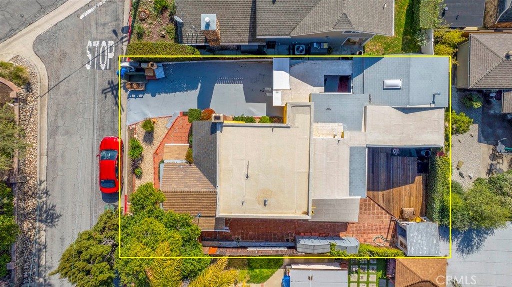 3704 3rd Avenue La Crescenta, CA 91214 - Photo 20 of 22 an aerial view of residential houses with outdoor space