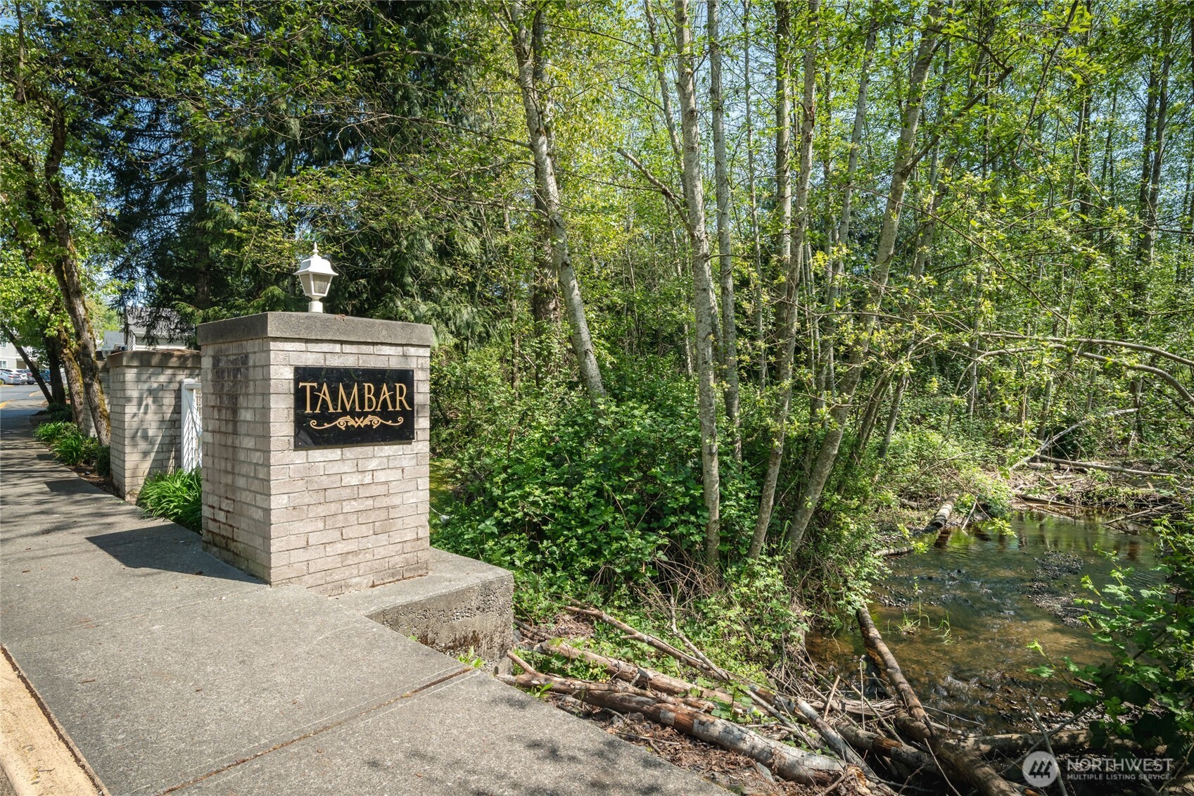 2009 196th Street Southeast, Unit E304 Bothell, WA 98012 - Photo 35 of 36 a pathway of a house with a yard