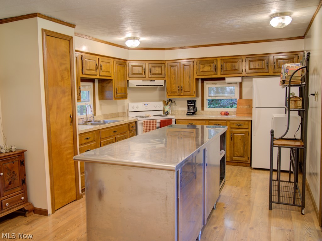 5768 Trumbull Road Geneva, OH 44041 - Photo 12 of 35 Gallery Image 12
