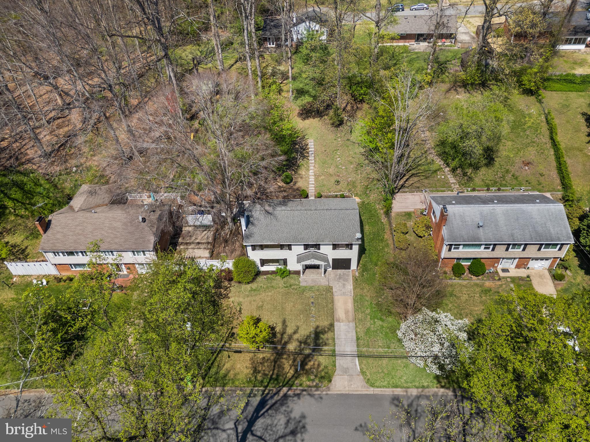 7516 Essex Avenue Springfield, VA 22150 - Photo 35 of 36 an aerial view of a house with a yard