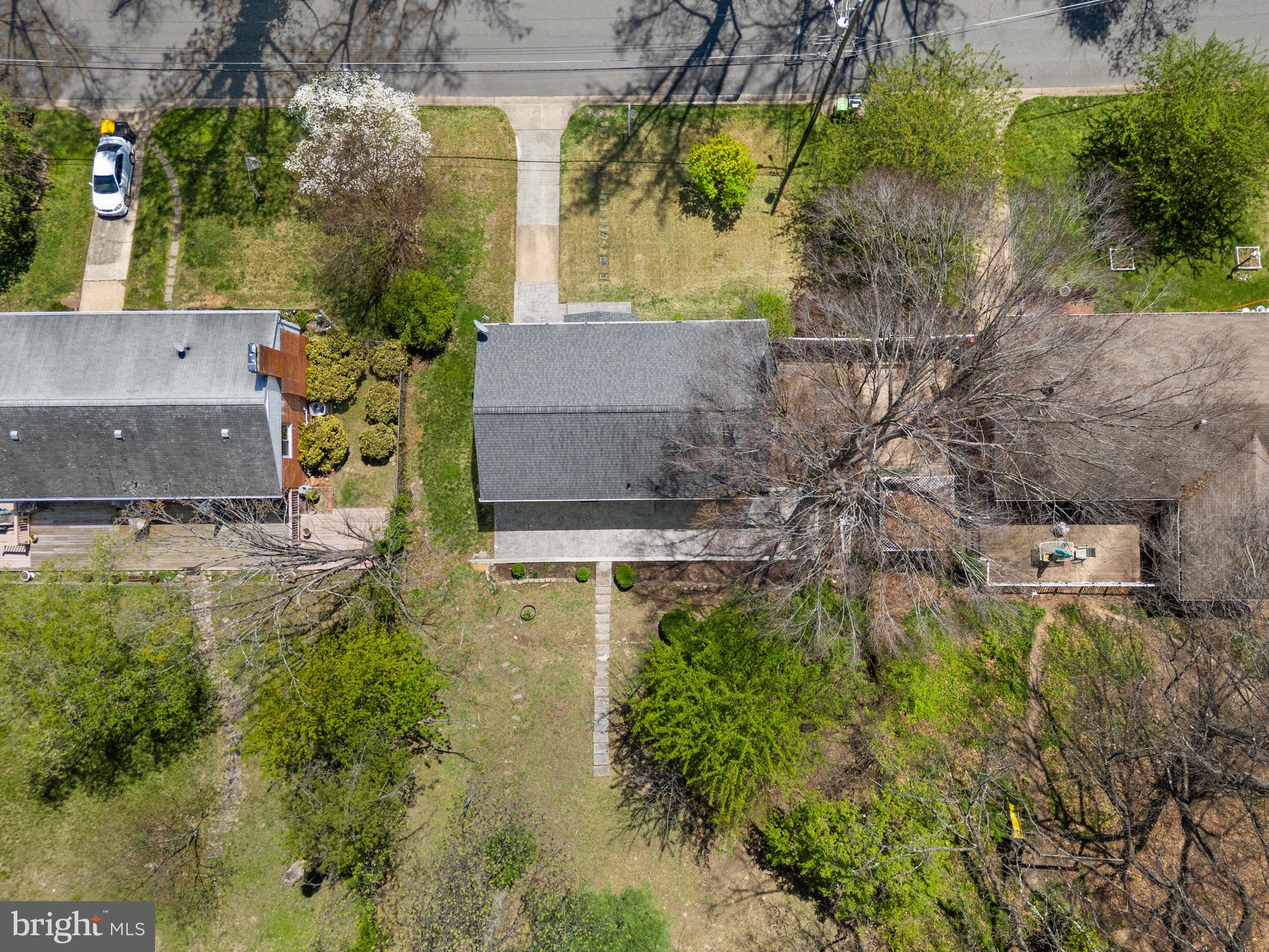 7516 Essex Avenue Springfield, VA 22150 - Photo 36 of 36 an aerial view of residential house with outdoor space
