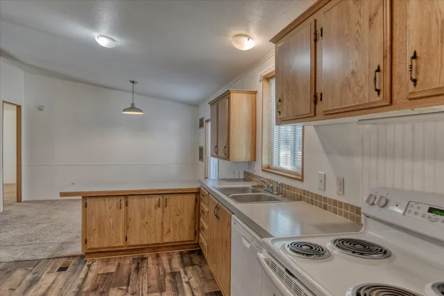 $199,900 | 214 South B Street, Sprague, WA 99032