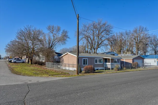 $199,900 | 214 South B Street, Sprague, WA 99032