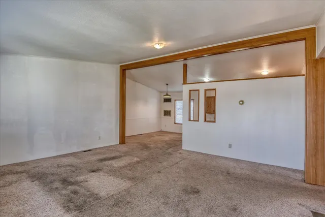 $199,900 | 214 South B Street, Sprague, WA 99032