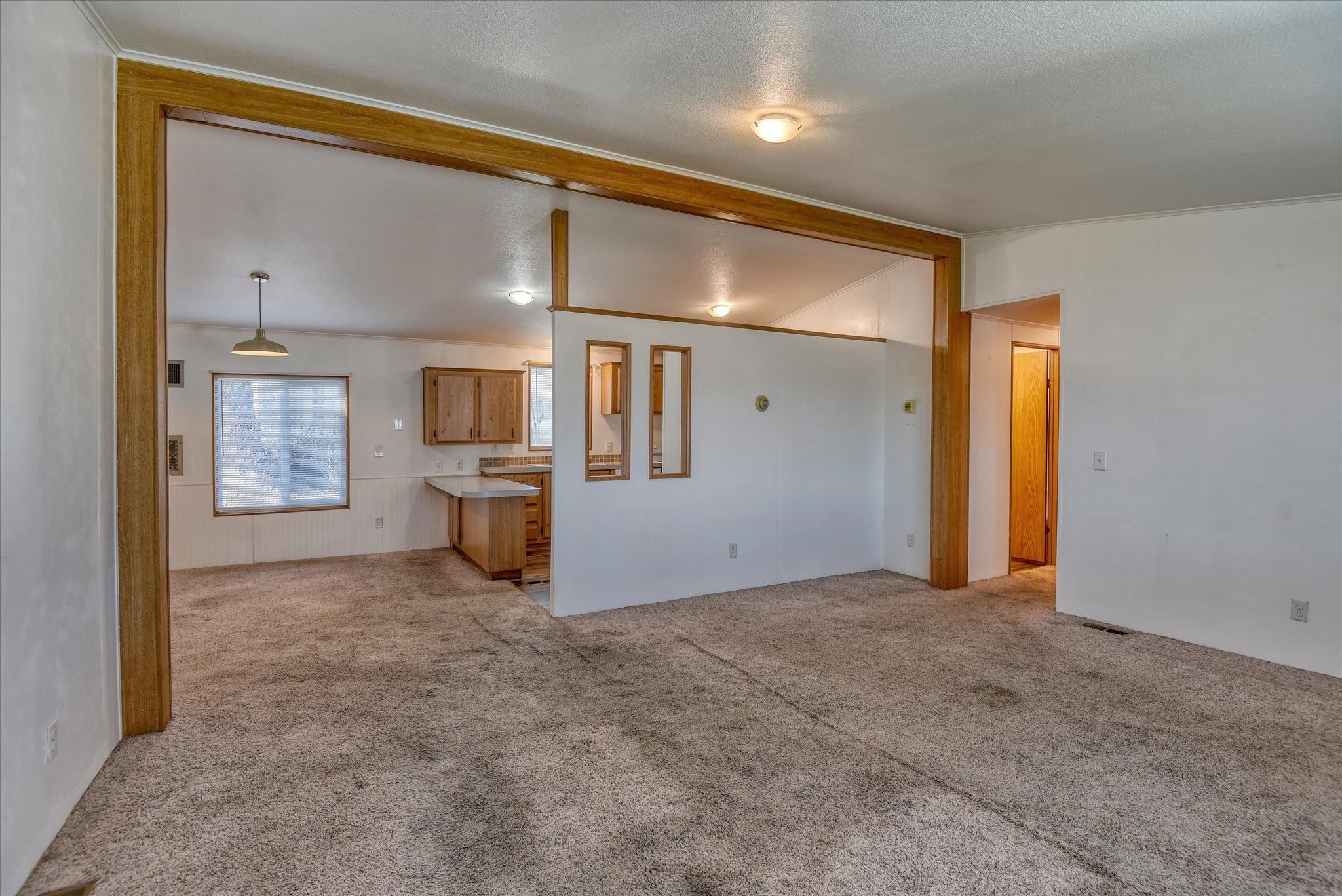 214 South B Street Sprague, WA 99032 - Photo 4 of 40