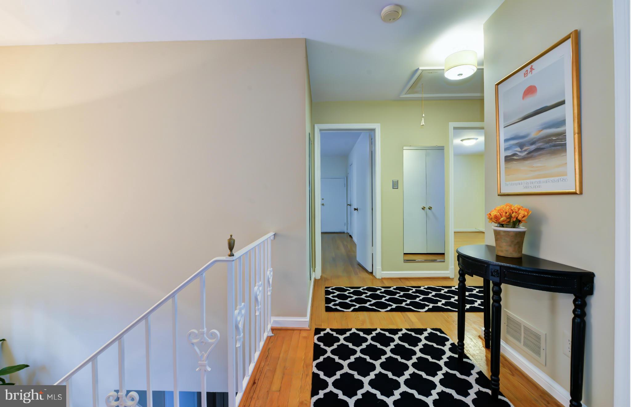 7303 Fort Hunt Road Alexandria, VA 22307 - Photo 18 of 30 a bathroom with a sink and a mirror