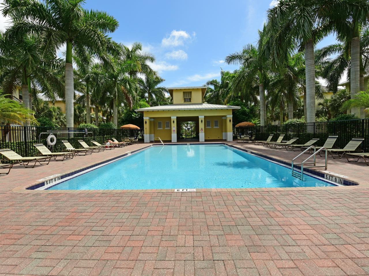 4257 East Main Street Jupiter, FL 33458 - Photo 21 of 32 Community Pool