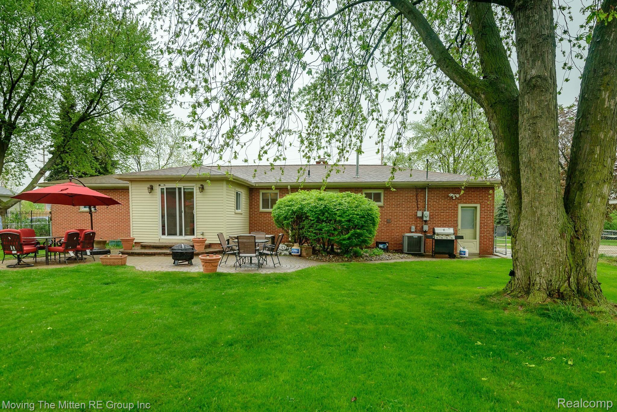 41280 Cherry Hill Road Canton, MI 48187 - Photo 47 of 51 MTM_41280_cherry_hill-46.jpg