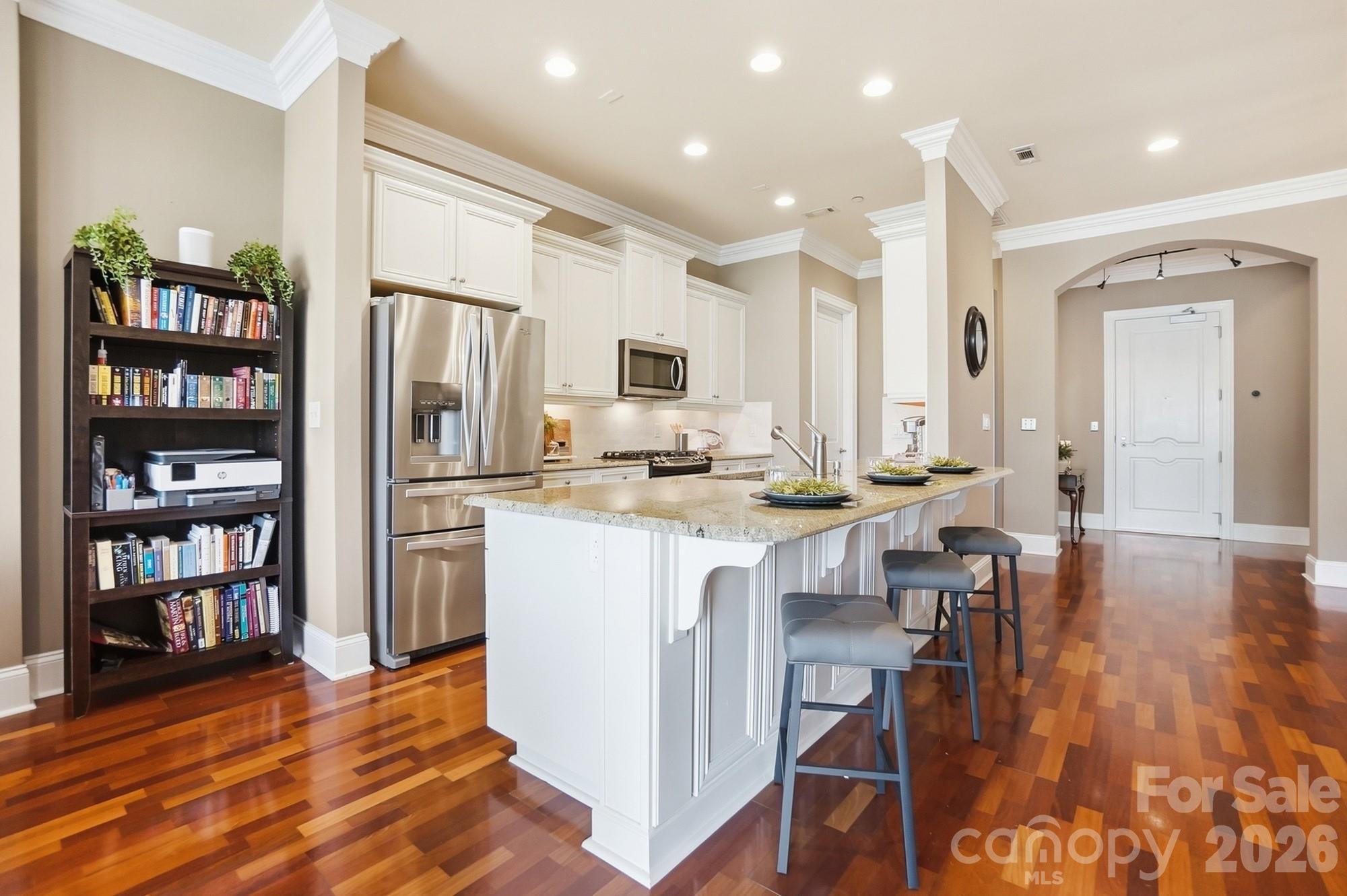 626 Queens Road, Unit 102 Charlotte, NC 28207 - Photo 15 of 48 Gallery Image 15