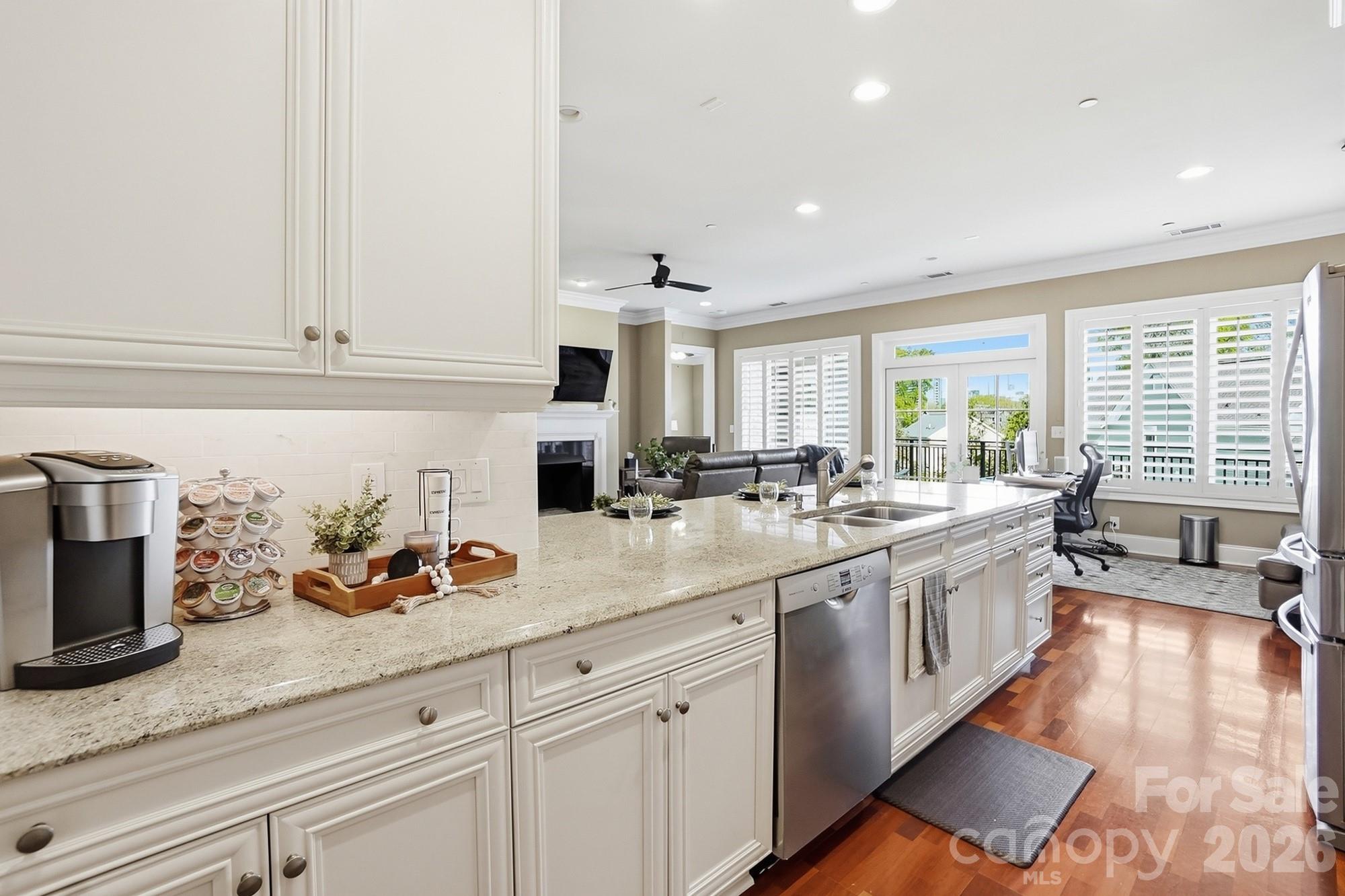 626 Queens Road, Unit 102 Charlotte, NC 28207 - Photo 20 of 48 Gallery Image 20